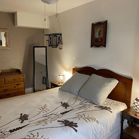Bed and Breakfast Les Agapanthes à Vaux-en-Beaujolais Extérieur photo